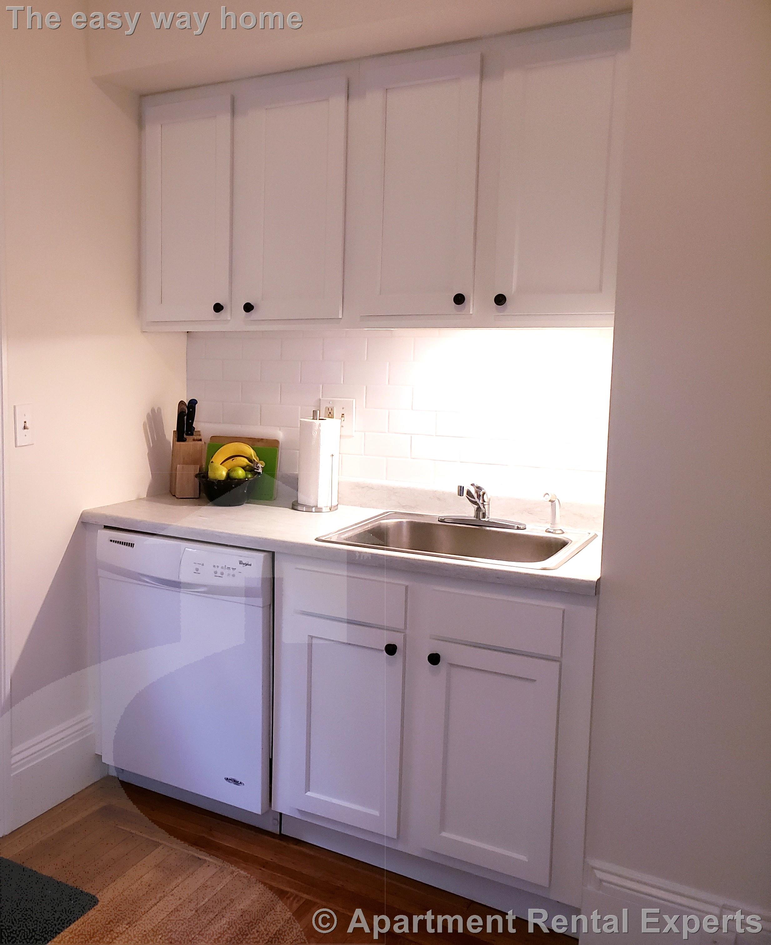 1 bed, 2 bath apartment for rent at 63 Columbus Ave Unit 1, Prospect Hill — photo 6 of 14