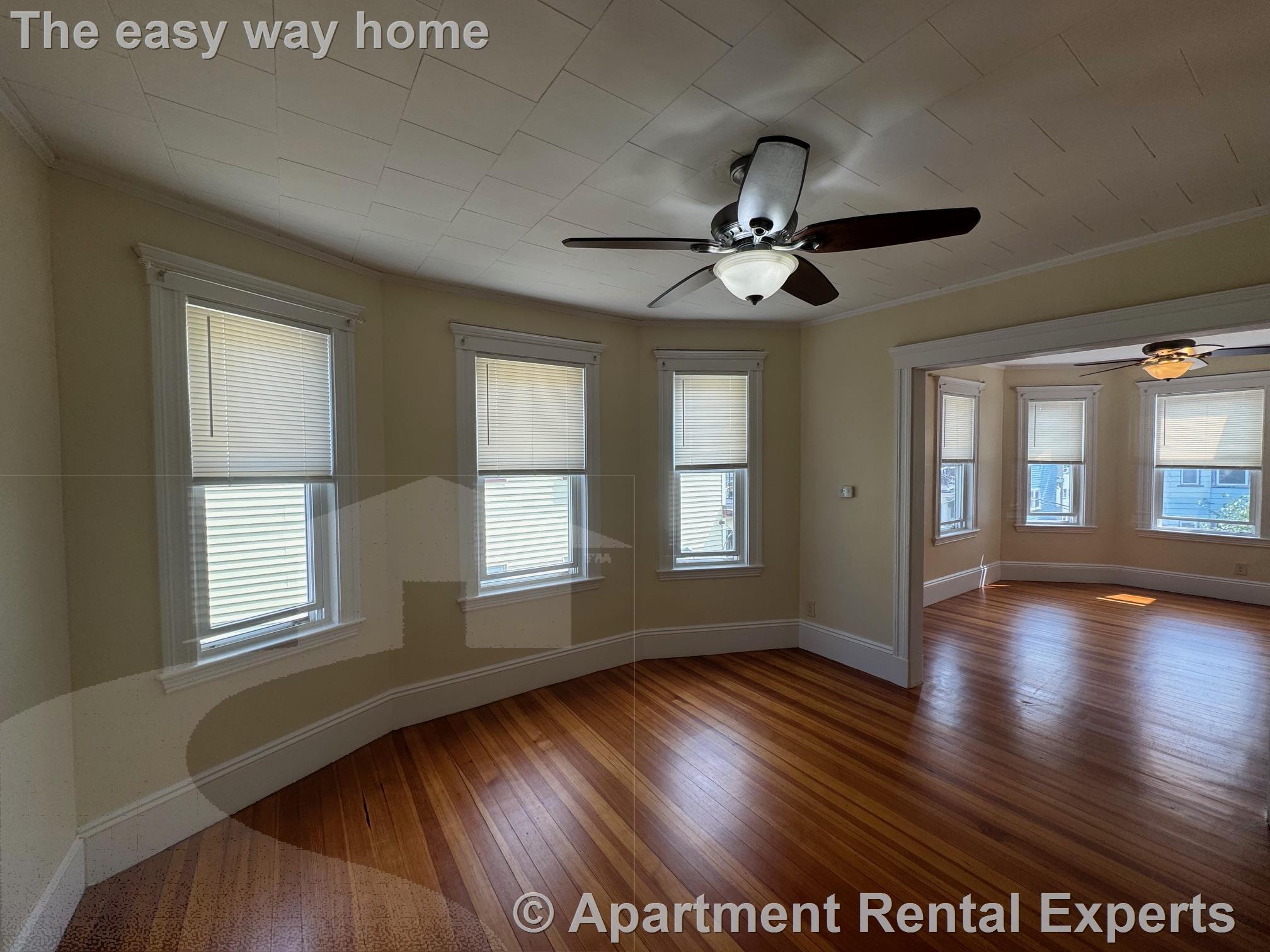 2 bed, 1 bath apartment for rent at 63 Conwell Ave Unit 3, Tufts — photo 5 of 17
