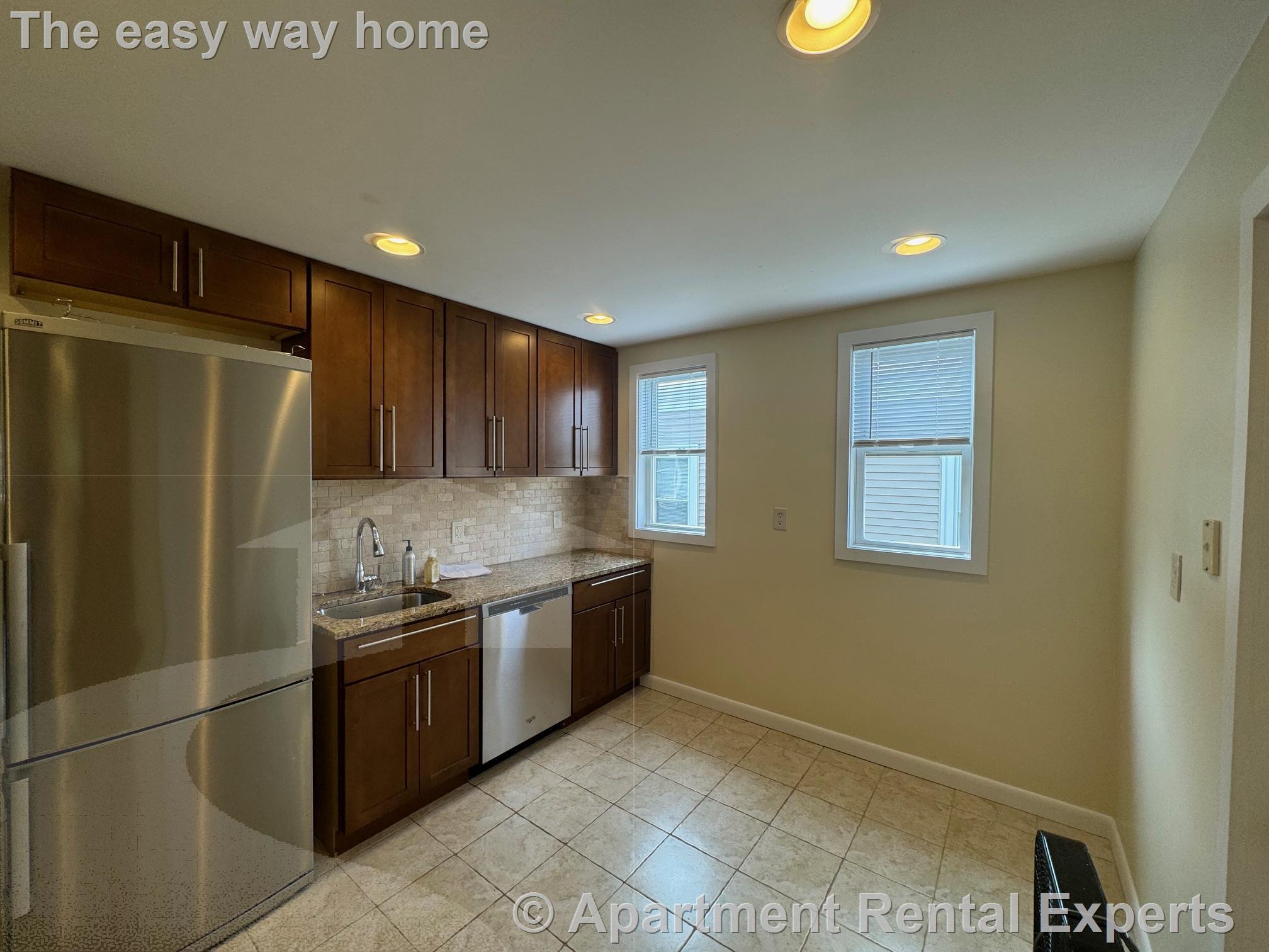 2 bed, 1 bath apartment for rent at 63 Conwell Ave Unit 3, Tufts — photo 13 of 17