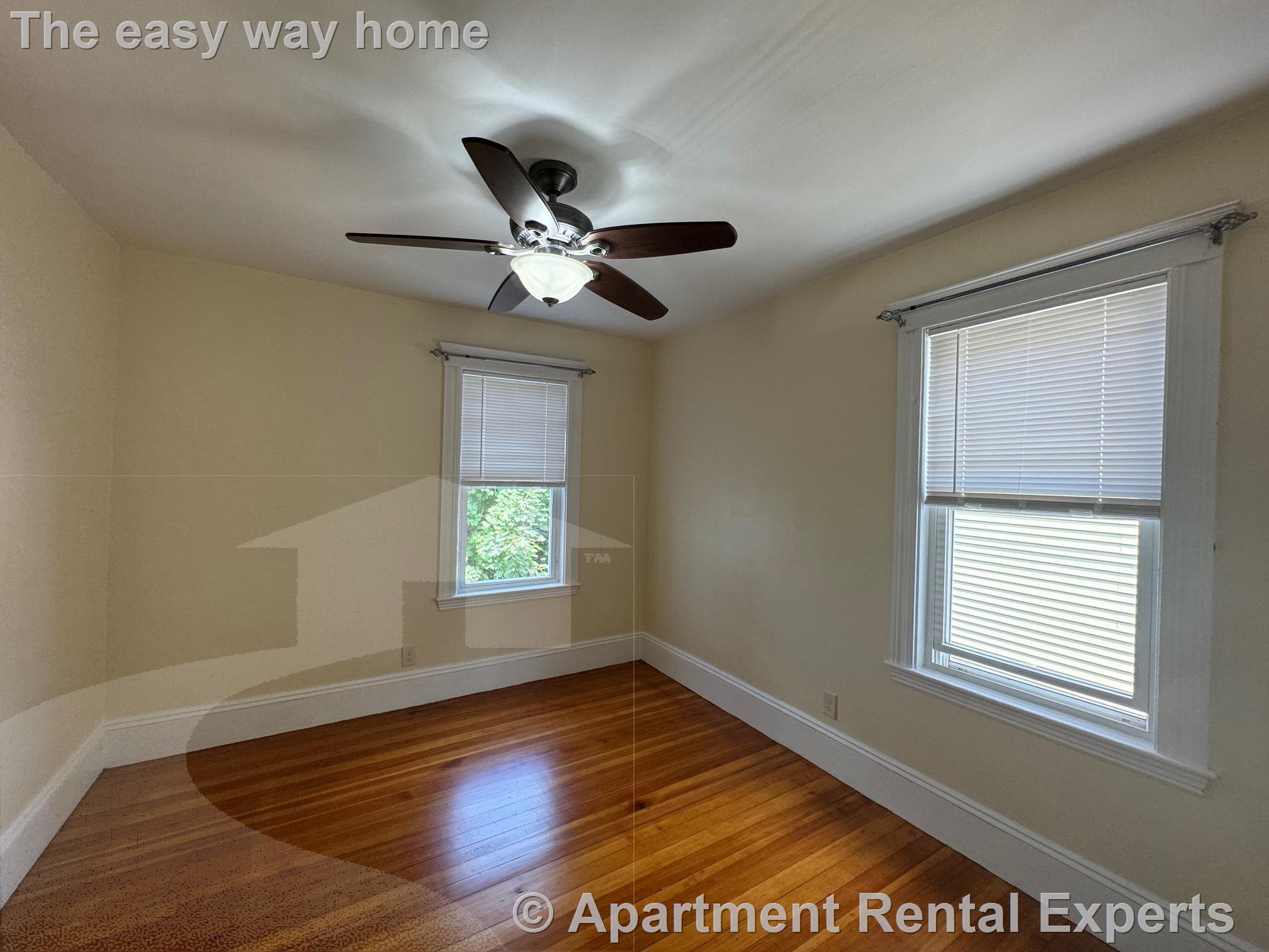 2 bed, 1 bath apartment for rent at 63 Conwell Ave Unit 3, Tufts — photo 9 of 17