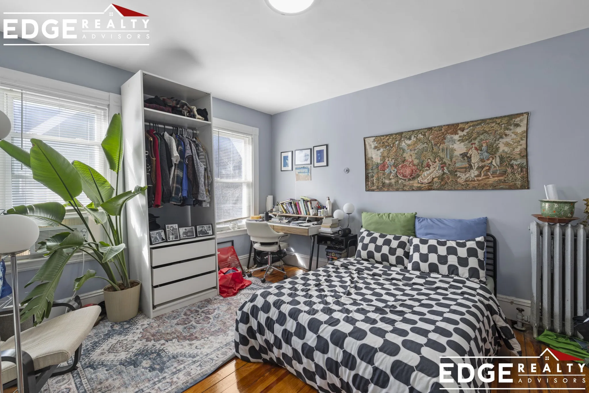 4 bed, 2 bath apartment for rent at 63 Coolidge Rd Unit 2, Allston — photo 15 of 18