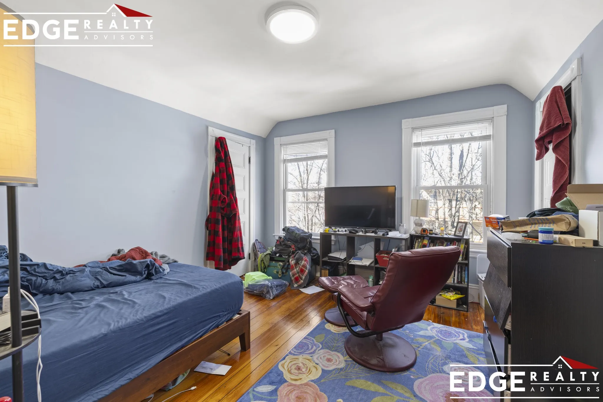 4 bed, 2 bath apartment for rent at 63 Coolidge Rd Unit 2, Allston — photo 17 of 18