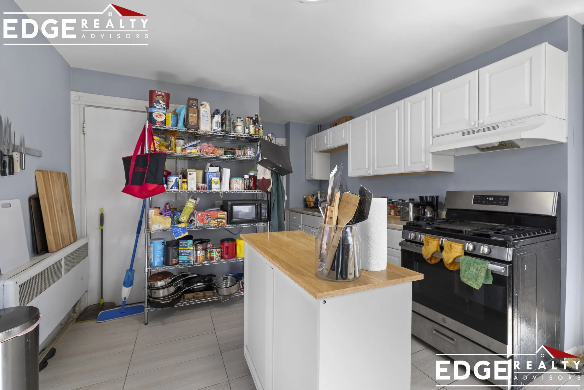4 bed, 2 bath apartment for rent at 63 Coolidge Rd Unit 2, Allston