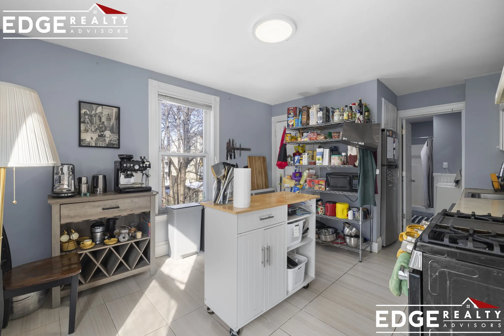 4 bed, 2 bath apartment for rent at 63 Coolidge Rd Unit 2, Allston — photo 7 of 18