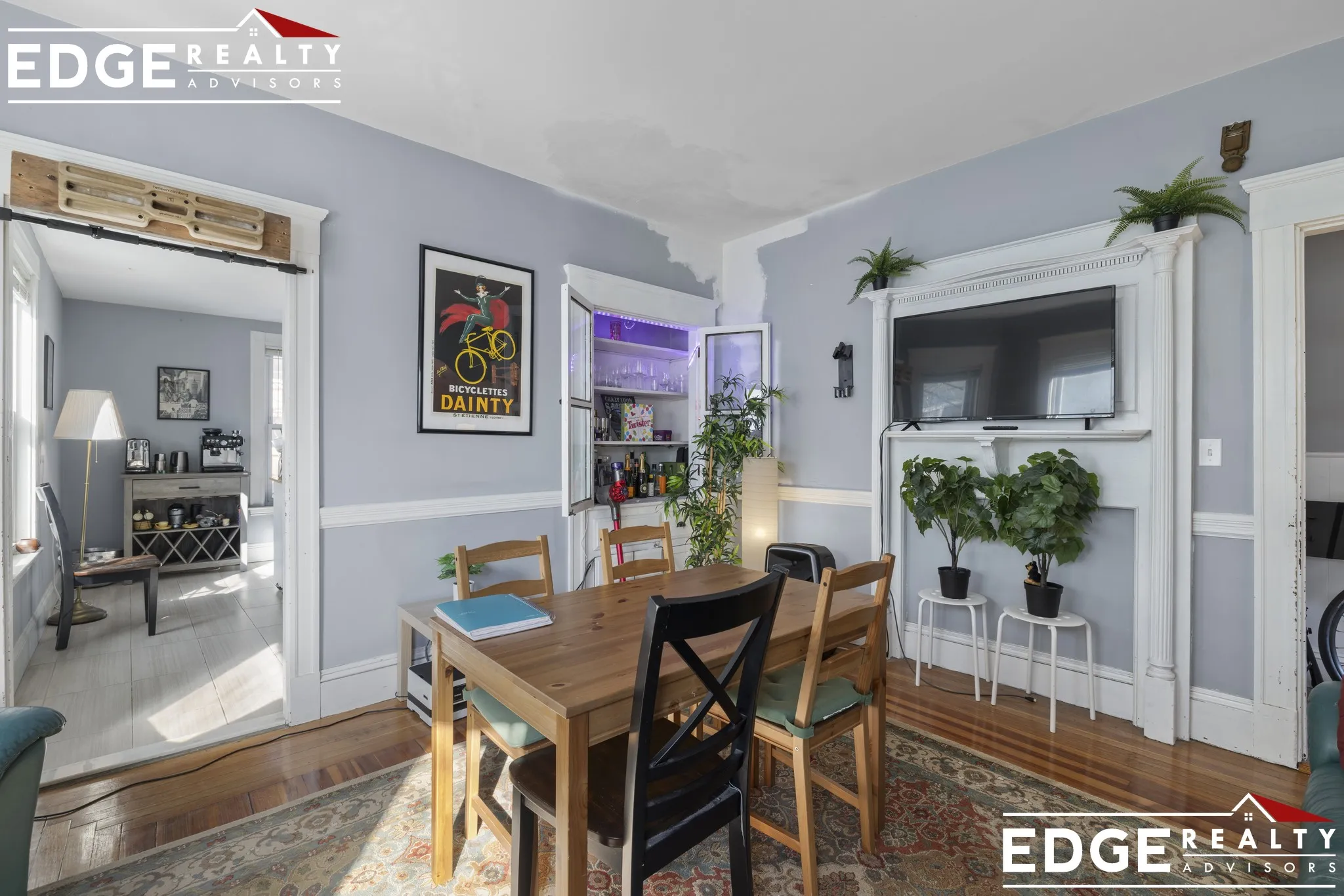 4 bed, 2 bath apartment for rent at 63 Coolidge Rd Unit 2, Allston — photo 5 of 18