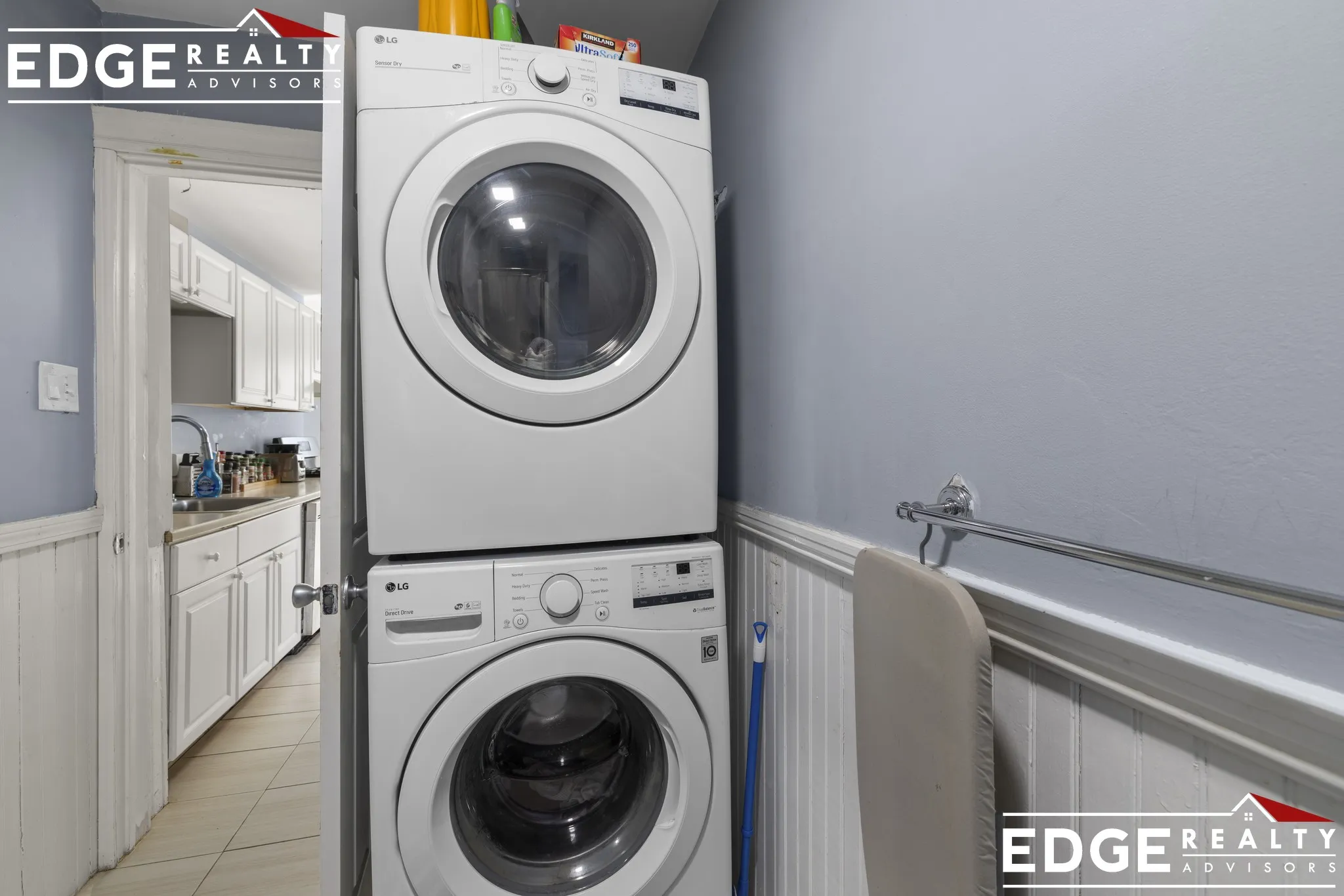 4 bed, 2 bath apartment for rent at 63 Coolidge Rd Unit 2, Allston — photo 9 of 18