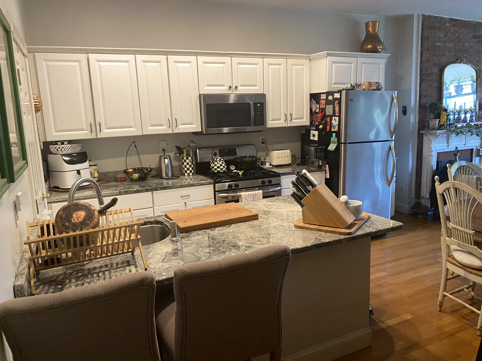 3 bed, 2 bath apartment for rent at 63 East Berkeley St Unit PH, South End — photo 5 of 10