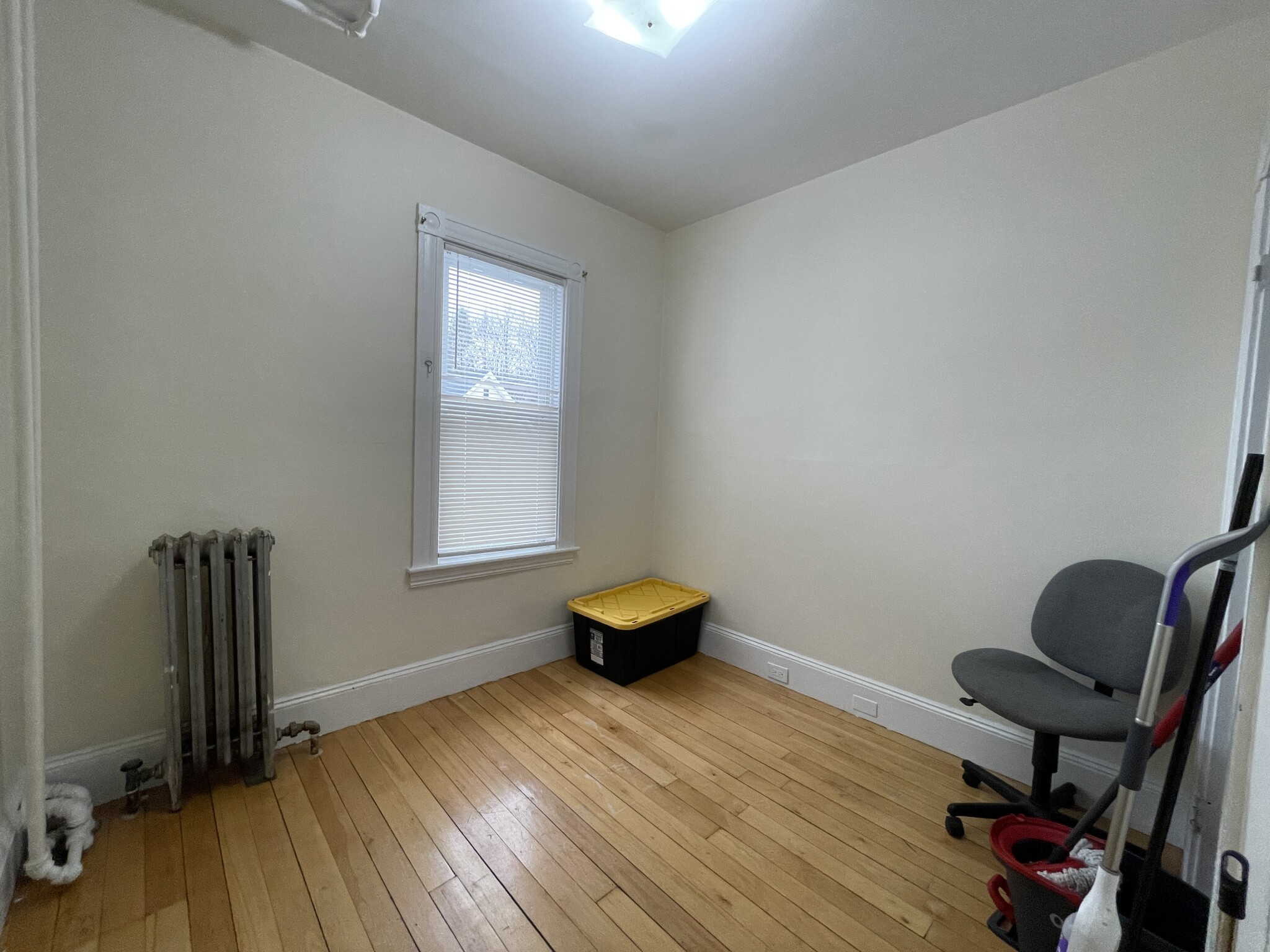 4 bed, 2 bath apartment for rent at 63 Fairbanks St Unit 2, Brighton — photo 9 of 40