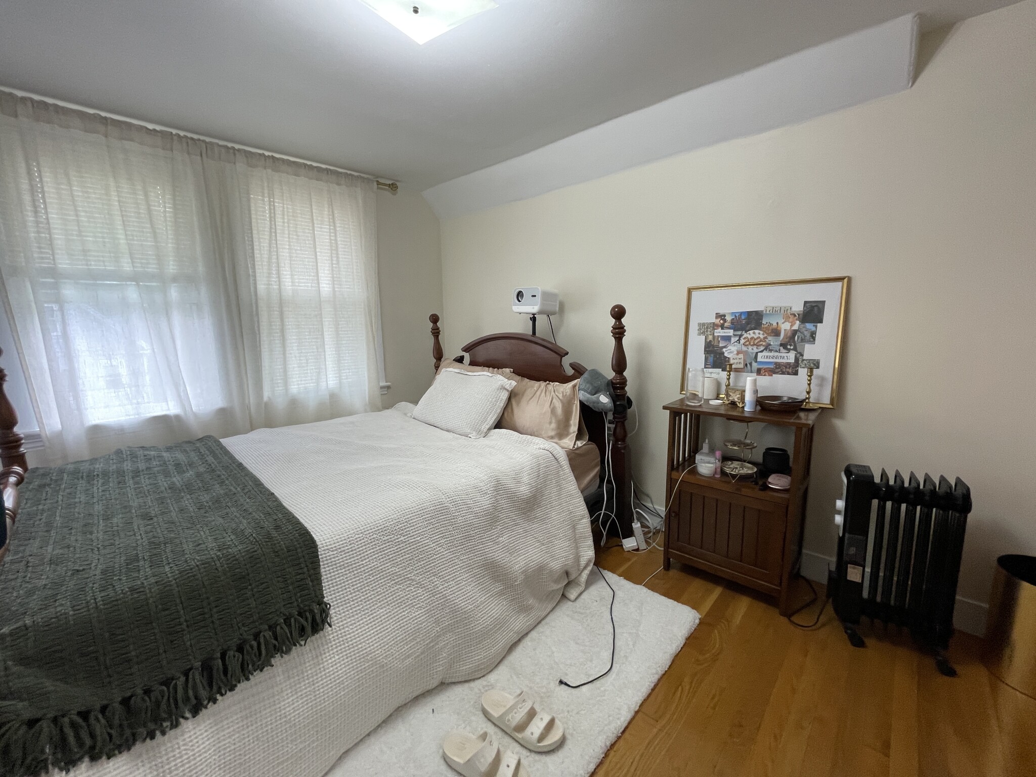 4 bed, 2 bath apartment for rent at 63 Fairbanks St Unit 2, Brighton — photo 26 of 40