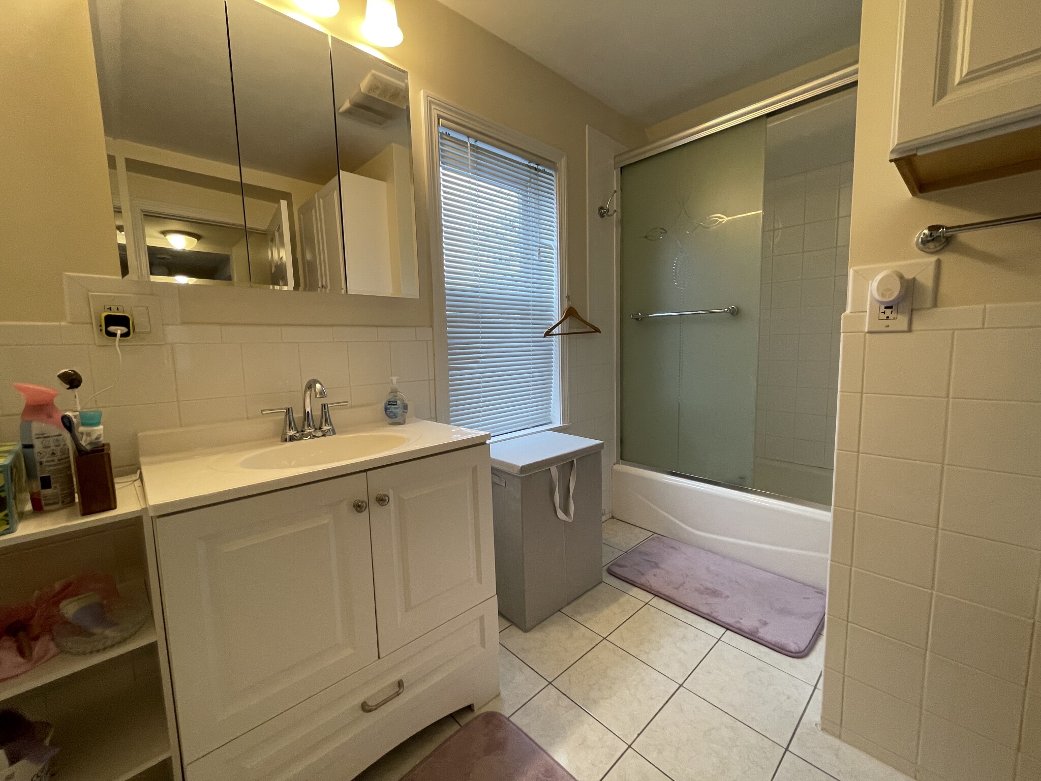 4 bed, 2 bath apartment for rent at 63 Fairbanks St Unit 2, Brighton — photo 32 of 40