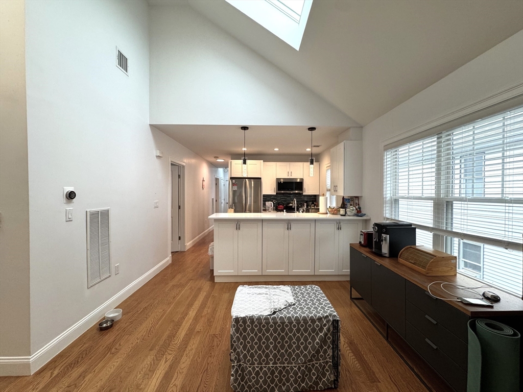 2 bed, 1.5 bath apartment for rent at 63 Fairfax St Unit 2, West Somerville — photo 3 of 17