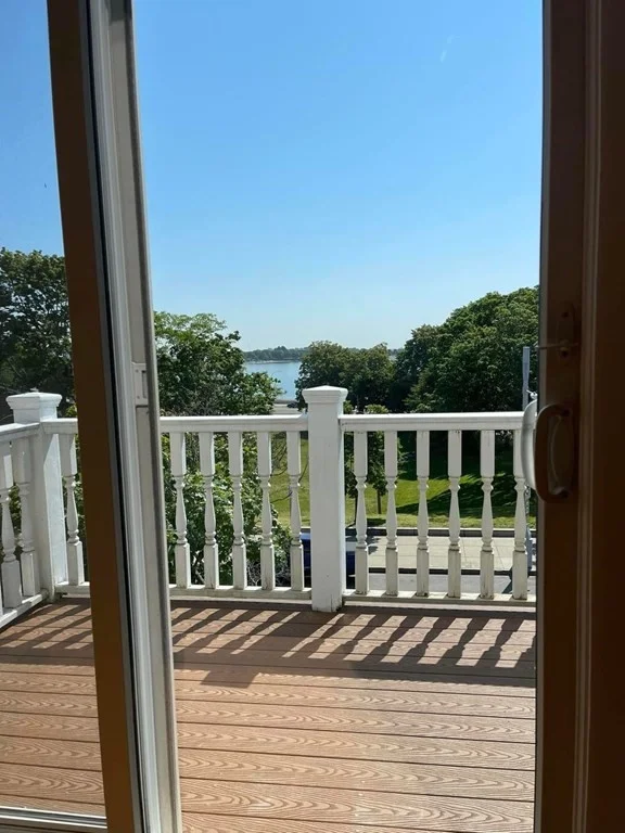 3 bed, 1 bath apartment for rent at 63 Farragut Rd Unit 2, South Boston — photo 11 of 18