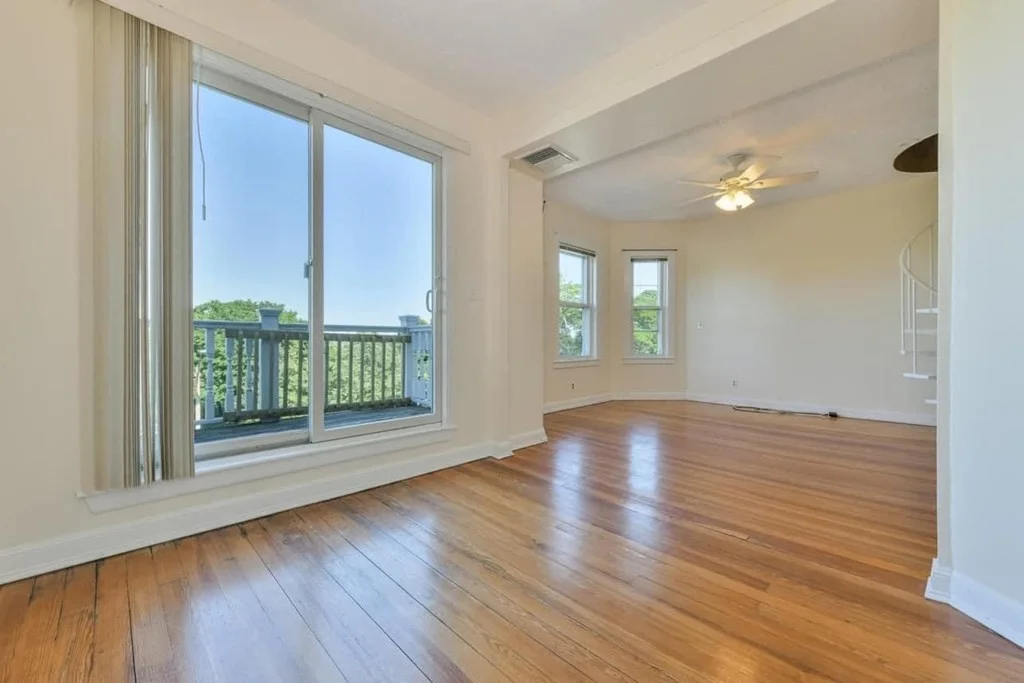 3 bed, 2 bath apartment for rent at 63 Farragut Rd Unit 3, South Boston — photo 6 of 18