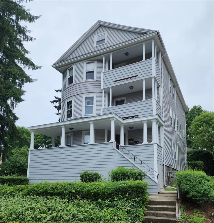 2 bed, 2 bath apartment for rent at 63 Fifth Ave Unit 1, Worcester — photo 12 of 13
