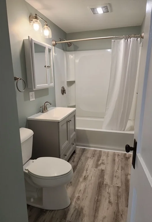 2 bed, 2 bath apartment for rent at 63 Fifth Ave Unit 3, Worcester — photo 12 of 13