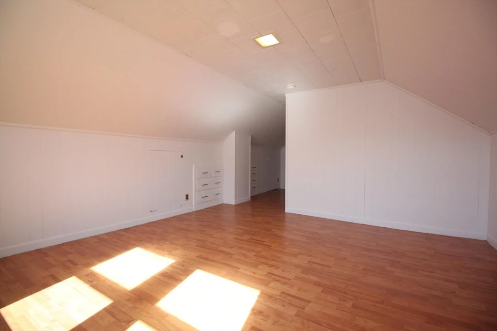 4 bed, 2 bath apartment for rent at 63 Foster St Unit 63, Arlington — photo 25 of 27