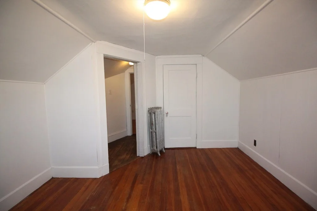 4 bed, 2 bath apartment for rent at 63 Foster St Unit 63, Arlington — photo 20 of 27