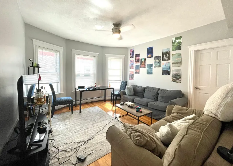 3 bed, 1 bath apartment for rent at 63 Frederick Ave Unit ., South Medford — photo 5 of 18