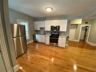 3 bed, 1 bath apartment for rent at 63 Hall Ave Unit 1, Powder House Square — photo 3 of 16