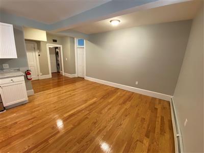 3 bed, 1 bath apartment for rent at 63 Hall Ave Unit 1, Powder House Square — photo 5 of 16