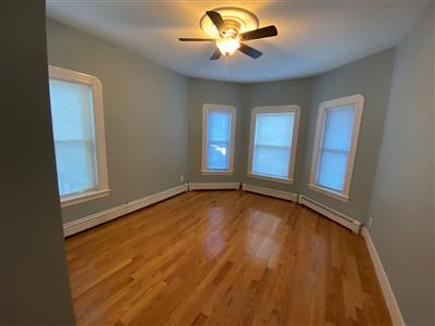 3 bed, 1 bath apartment for rent at 63 Hall Ave Unit 1, Powder House Square — photo 14 of 16