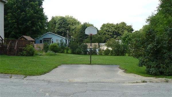 3 bed, 1 bath apartment for rent at 63 Harrington St Unit 2, Southbridge — photo 15 of 15