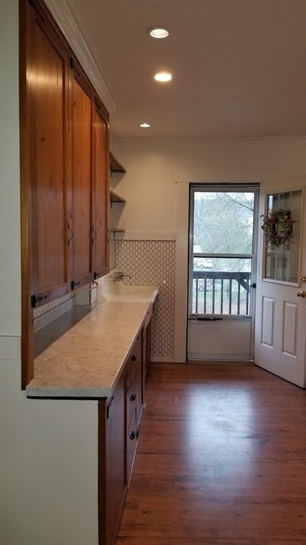 3 bed, 1 bath apartment for rent at 63 Harrington St Unit 2, Southbridge — photo 6 of 15