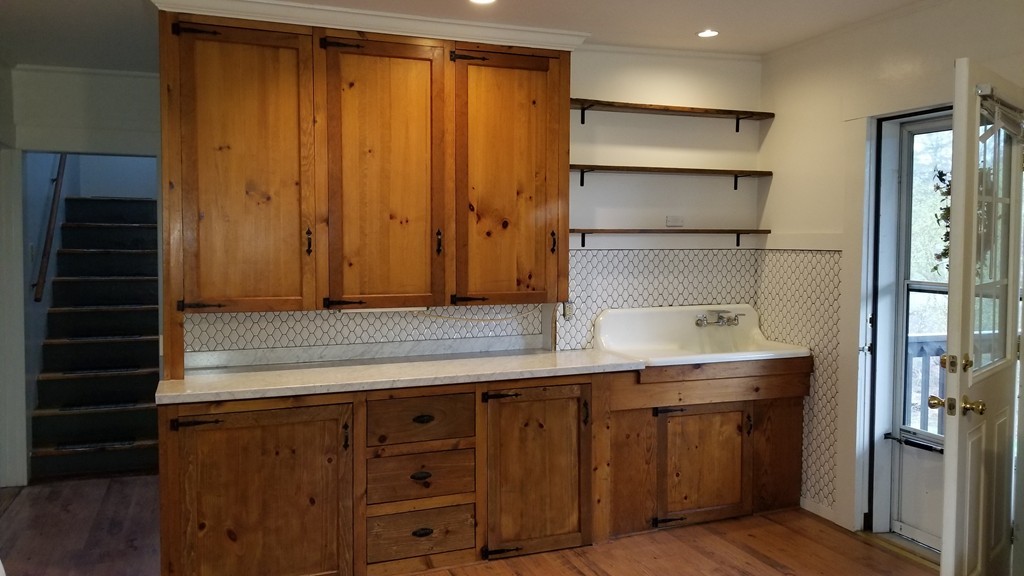 3 bed, 1 bath apartment for rent at 63 Harrington St Unit 2, Southbridge — photo 5 of 15