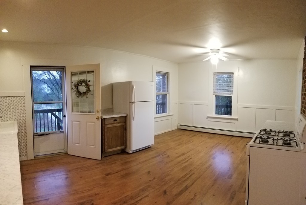3 bed, 1 bath apartment for rent at 63 Harrington St Unit 2, Southbridge — photo 1 of 15