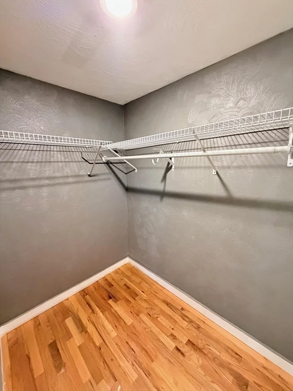 4 bed, 1 bath apartment for rent at 63 Harvard St Unit 1, Brockton — photo 5 of 13