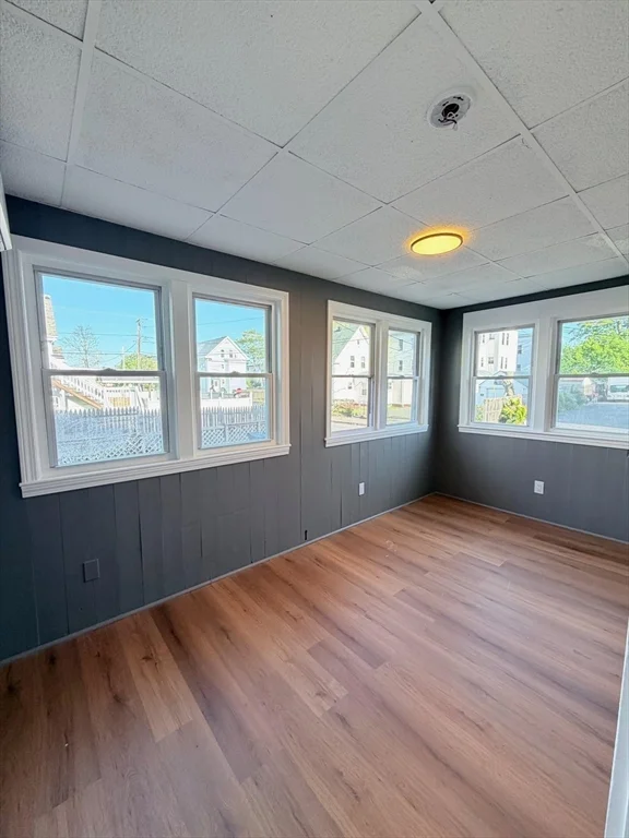 4 bed, 1 bath apartment for rent at 63 Harvard St Unit 1, Brockton — photo 3 of 13