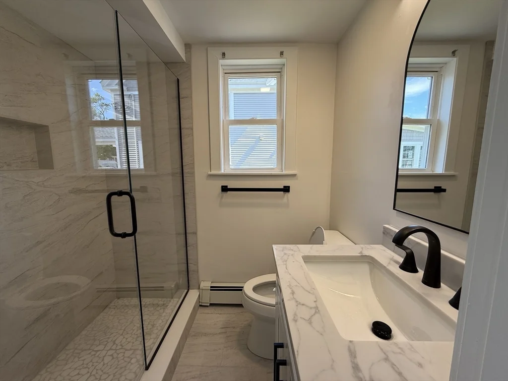 2 bed, 1 bath apartment for rent at 63 Holland St Unit 63, Winchester — photo 5 of 9