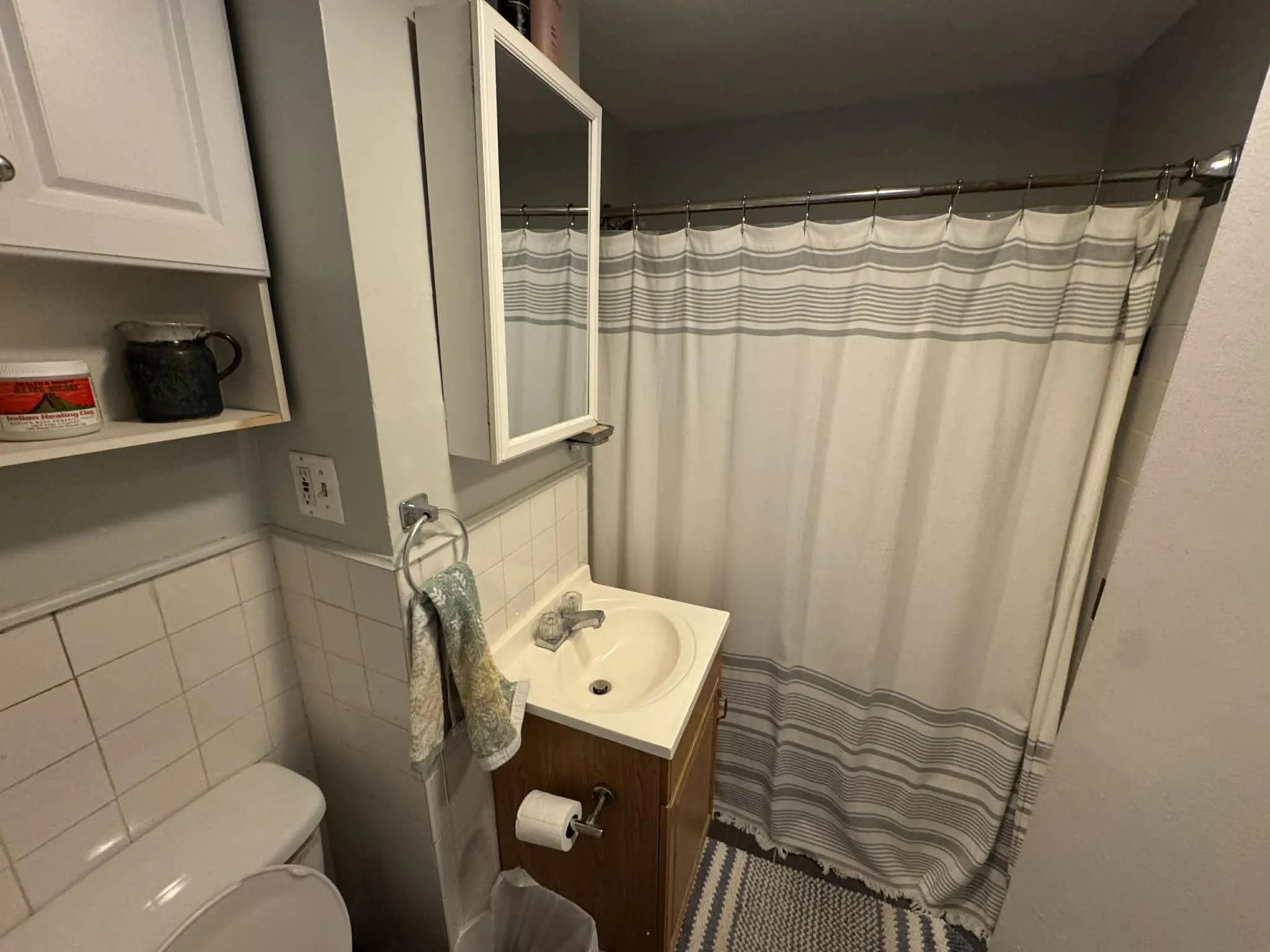 2 bed, 1 bath apartment for rent at 63 I St Unit 2, South Boston — photo 3 of 15