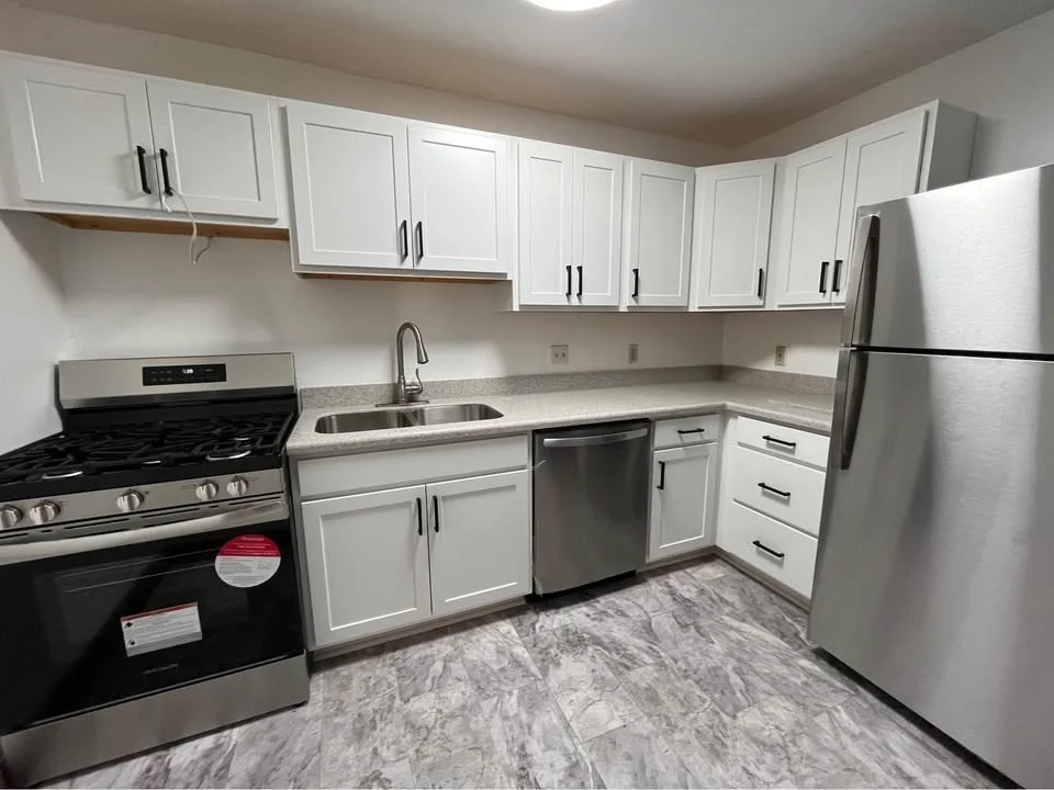 2 bed, 1 bath apartment for rent at 63 Illinois St Unit 104, Worcester — photo 5 of 25
