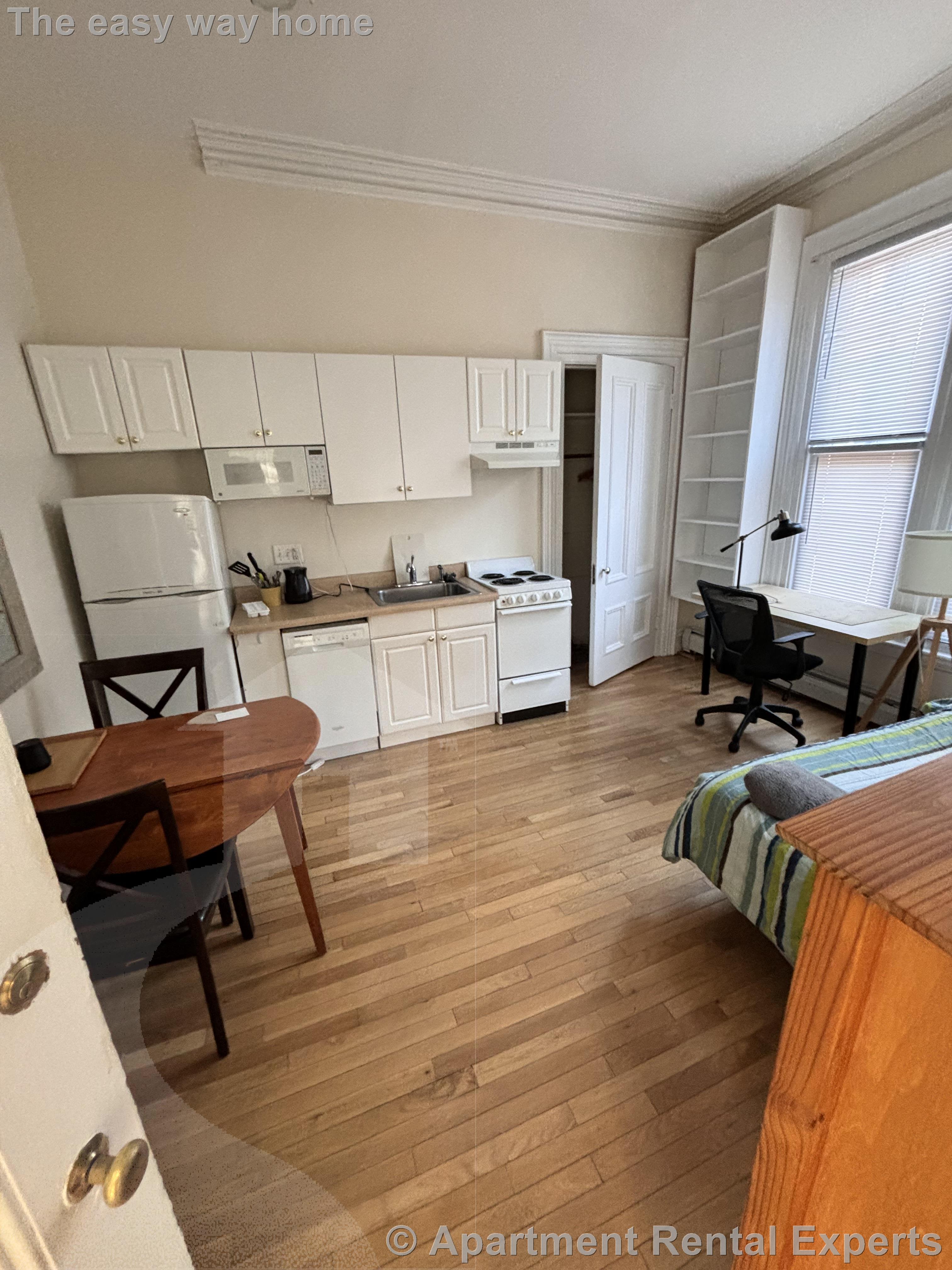 Studio bed, 1 bath apartment for rent at 63 Inman St Unit 2, Central Square — photo 1 of 5
