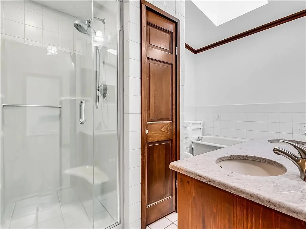 3 bed, 1.5 bath apartment for rent at 63 Johnson St Unit House, West Roxbury — photo 21 of 21