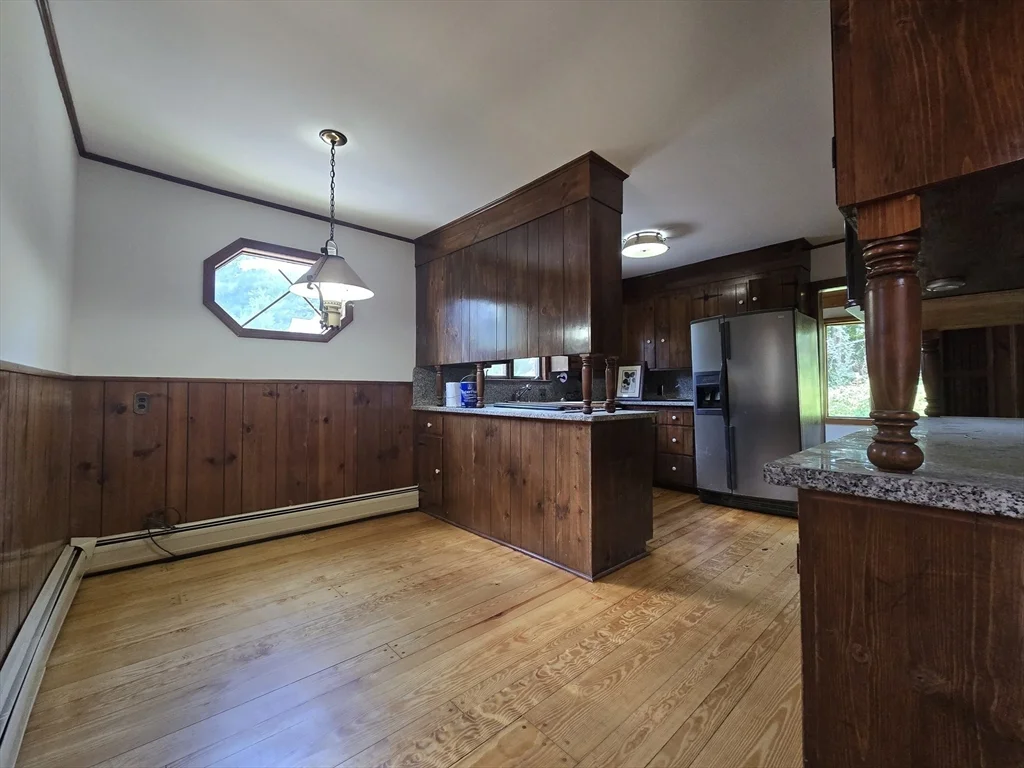 3 bed, 1 bath apartment for rent at 63 Johnson Unit 63, West Roxbury — photo 10 of 19