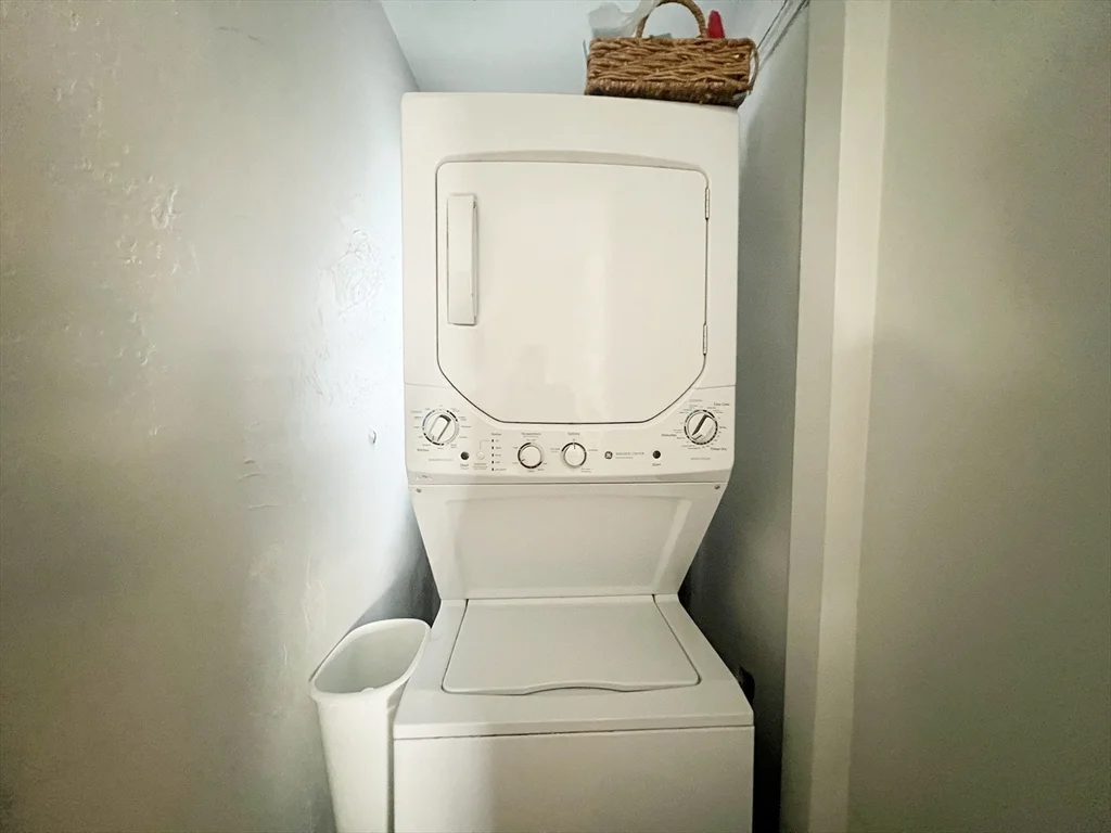 2 bed, 1 bath apartment for rent at 63 Leyden St Unit 2, East Boston — photo 10 of 14