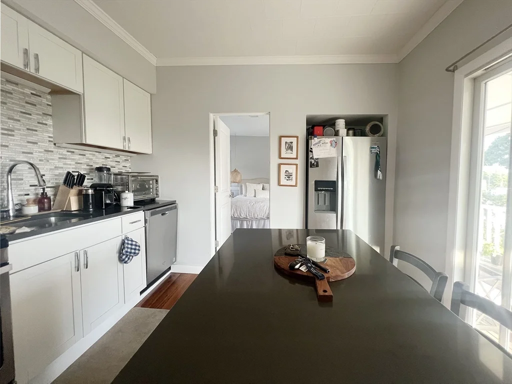2 bed, 1 bath apartment for rent at 63 Leyden St Unit 2, East Boston — photo 5 of 14