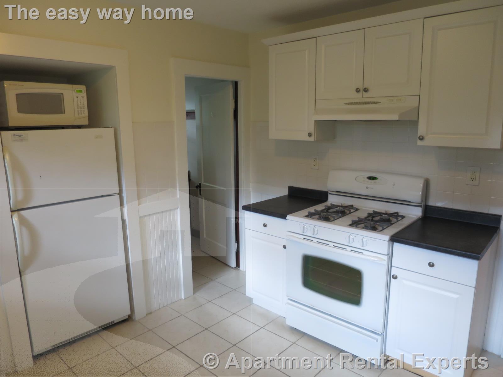 2 bed, 1 bath apartment for rent at 63 Liberty Ave Unit 2, Davis Square — photo 10 of 15