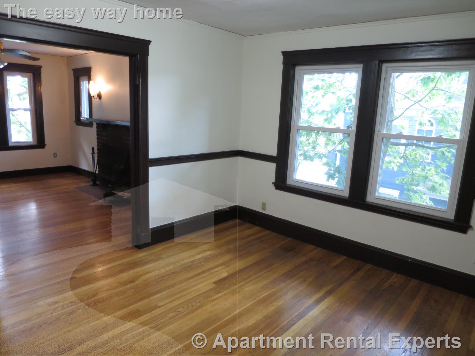 2 bed, 1 bath apartment for rent at 63 Liberty Ave Unit 2, Davis Square — photo 4 of 15