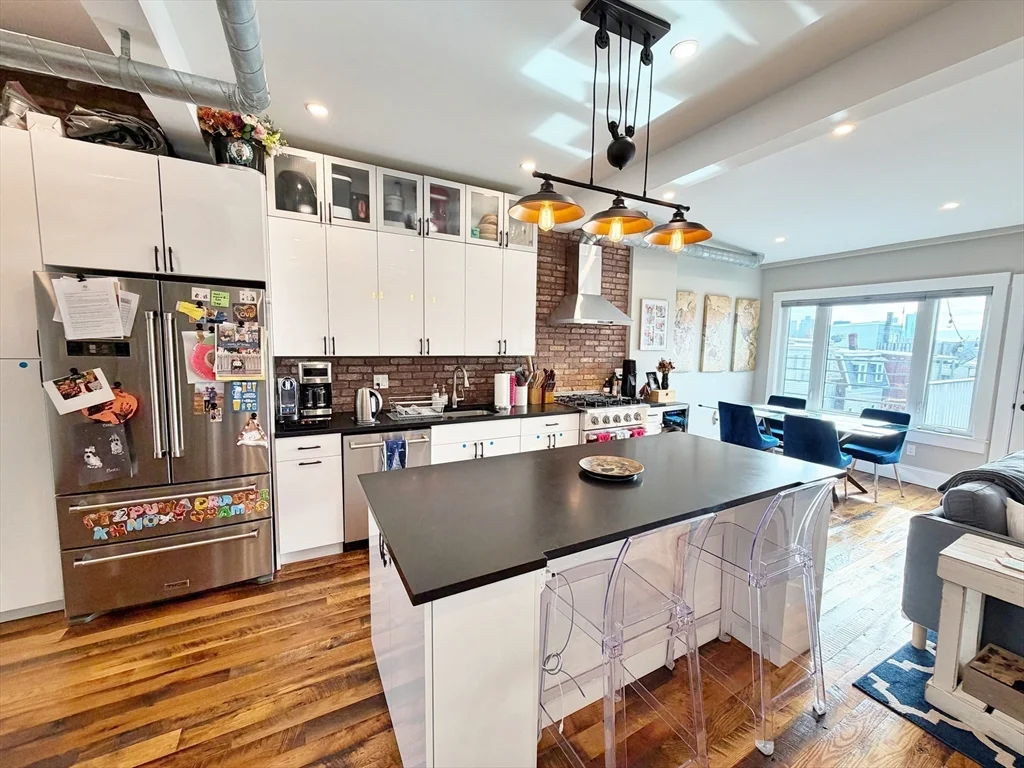 3 bed, 3 bath apartment for rent at 63 Marion St Unit 2, East Boston — photo 5 of 24