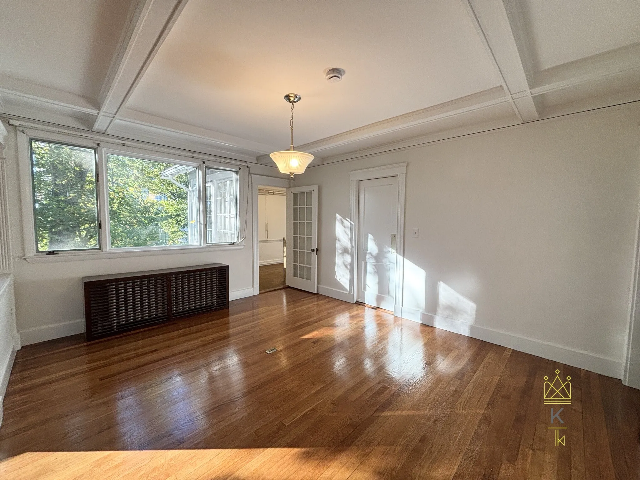 4 bed, 2 bath apartment for rent at 63 Mason Ter Unit 1, Corey Hill — photo 2 of 15