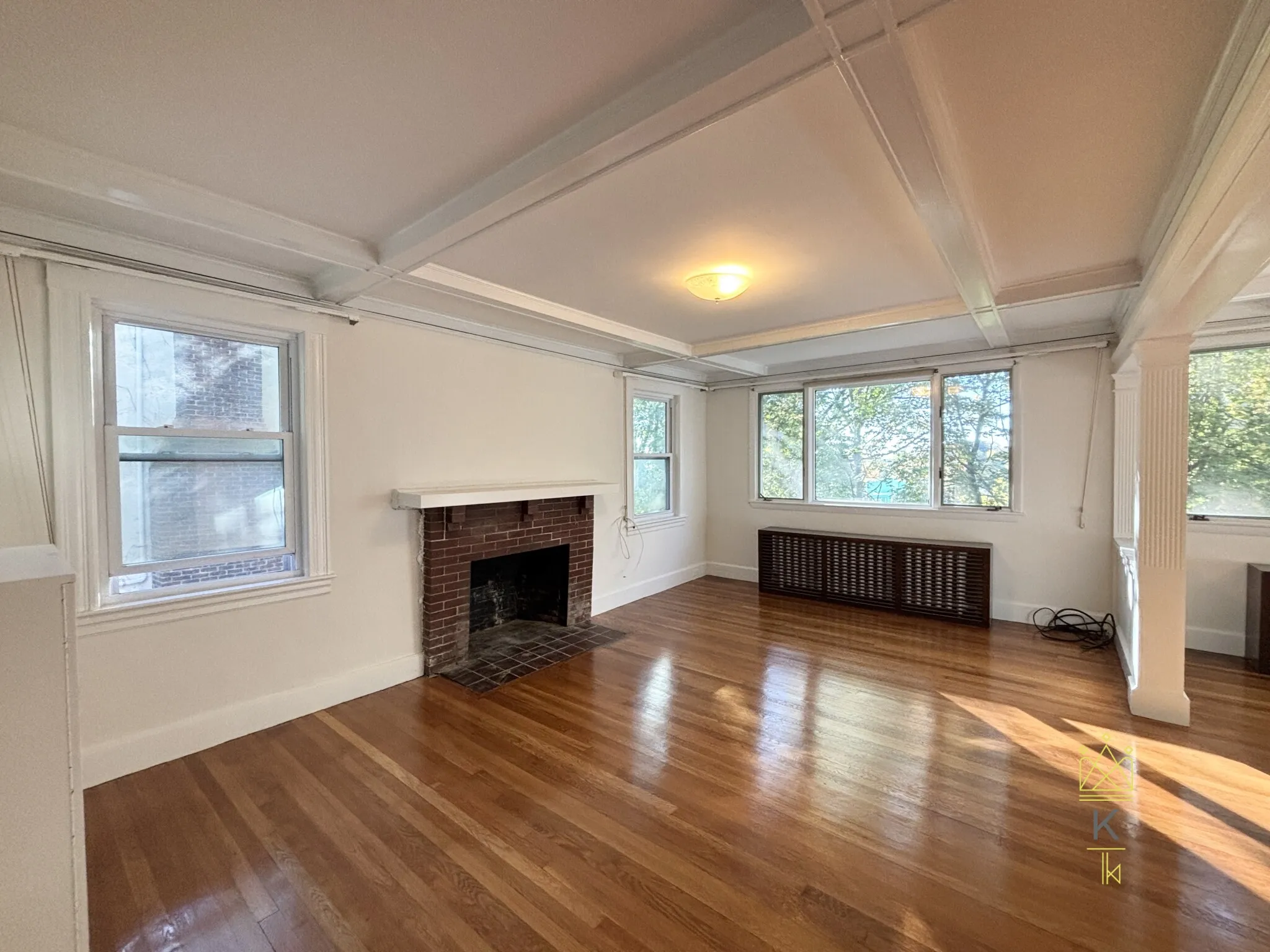 4 bed, 2 bath apartment for rent at 63 Mason Ter Unit 1, Corey Hill