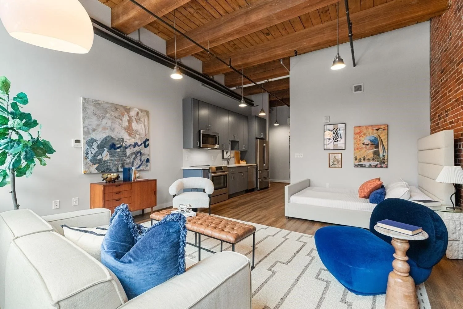 Studio bed, 1 bath apartment for rent at 63 Melcher St Unit 301, South Boston — photo 5 of 18