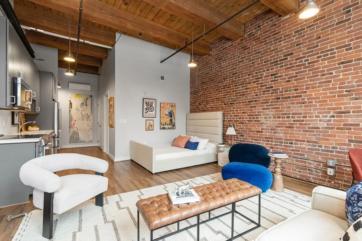 Studio bed, 1 bath apartment for rent at 63 Melcher St Unit 301, South Boston — photo 4 of 18