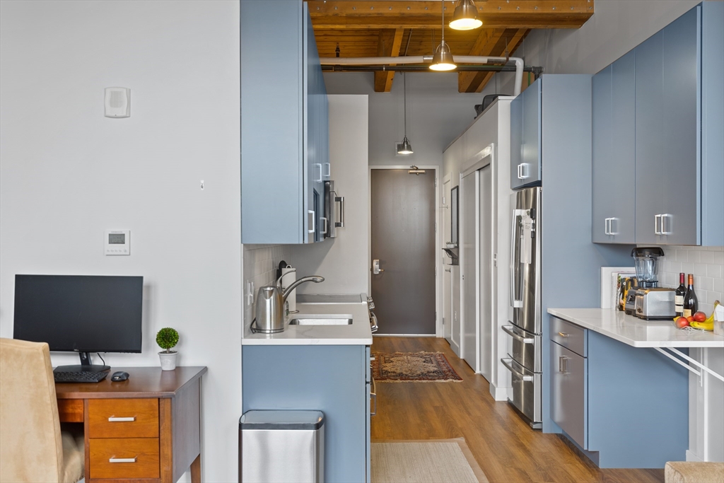 1 bed, 1 bath apartment for rent at 63 Melcher St Unit 504, Seaport District — photo 4 of 13
