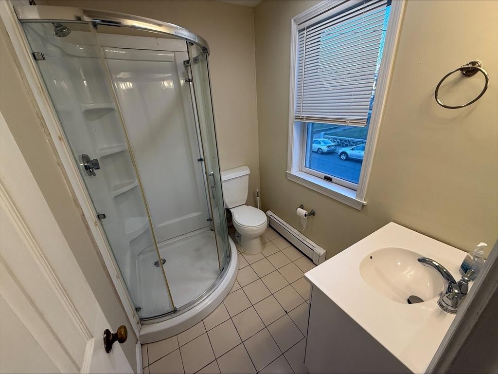 4 bed, 2 bath apartment for rent at 63 Monastery Rd Unit 63, Brighton — photo 5 of 18