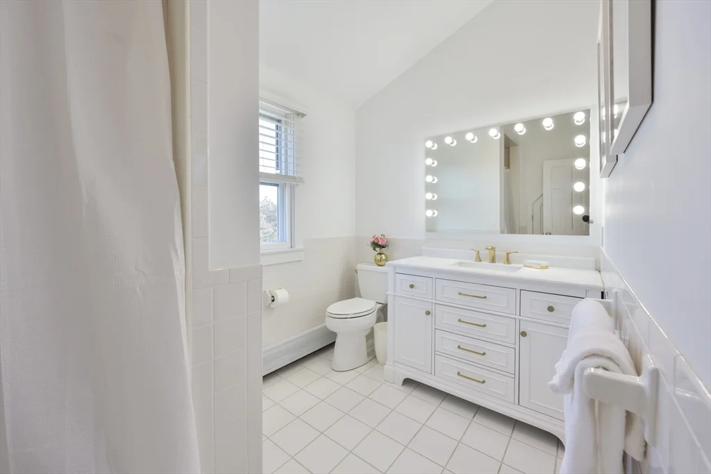 4 bed, 2 bath apartment for rent at 63 Monomoy Rd Unit _, Monomoy — photo 19 of 35
