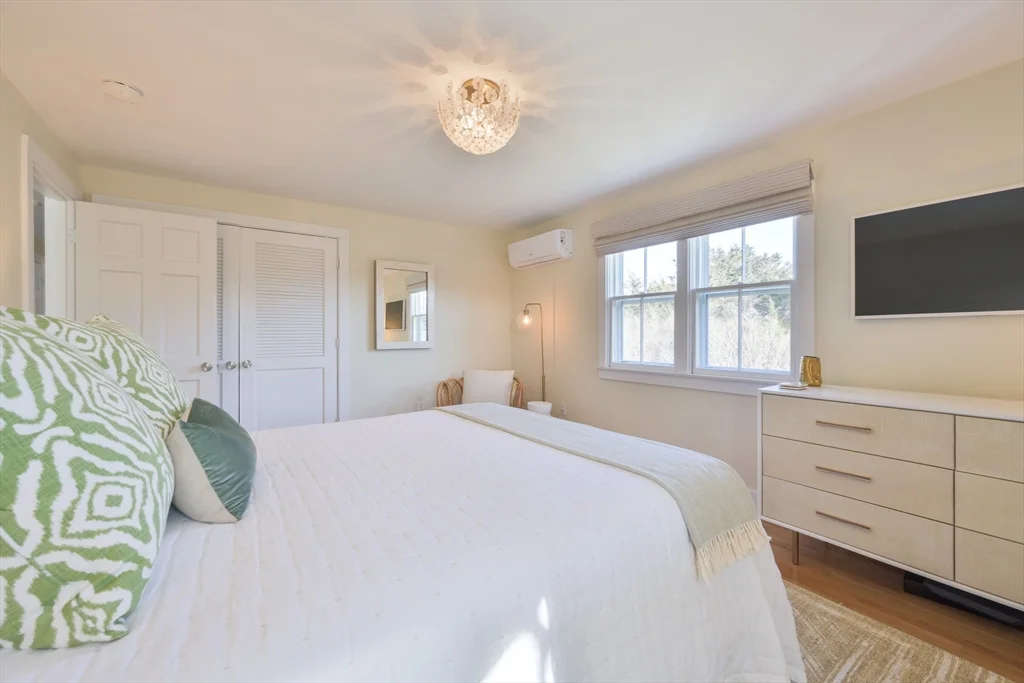 4 bed, 2 bath apartment for rent at 63 Monomoy Rd Unit _, Monomoy — photo 11 of 35